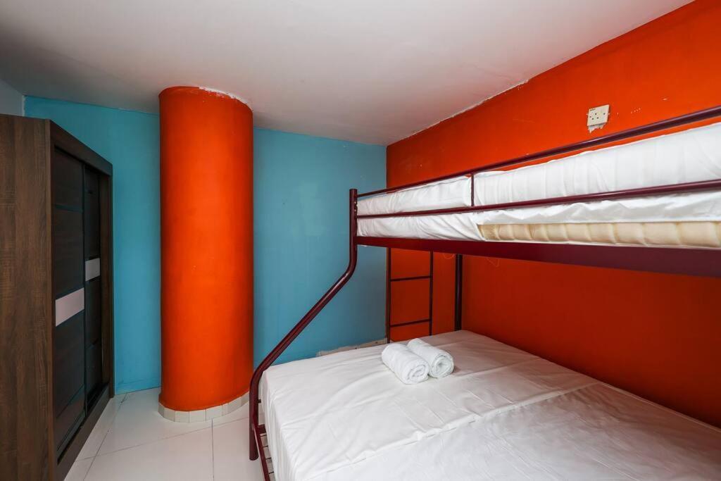 5 Sec To Pavilion Mall 16-23 People Fahrenheit 88 Jalan Bukit Bintang Kuala Lumpur