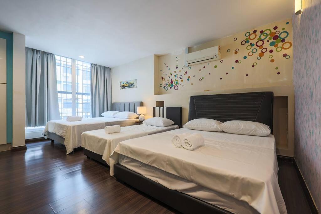 5 Sec To Pavilion Mall 16-23 People Fahrenheit 88 Jalan Bukit Bintang Kuala Lumpur
