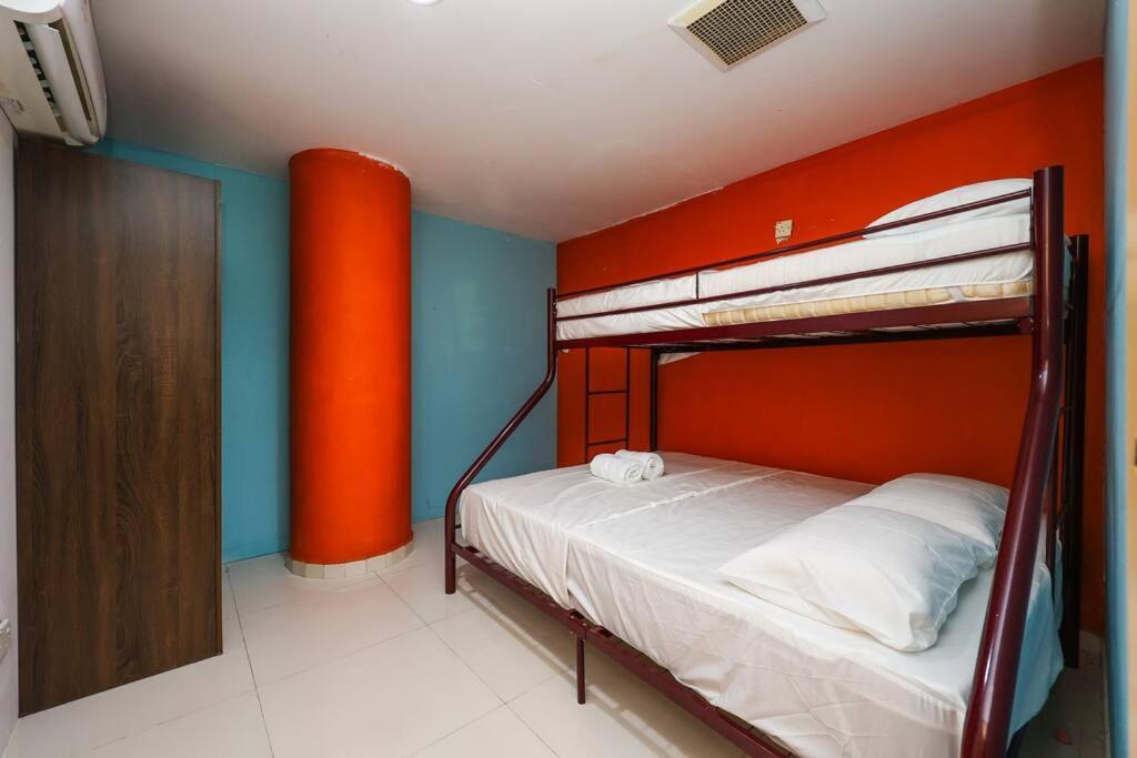 5 Sec To Pavilion Mall 16-23 People Fahrenheit 88 Jalan Bukit Bintang *